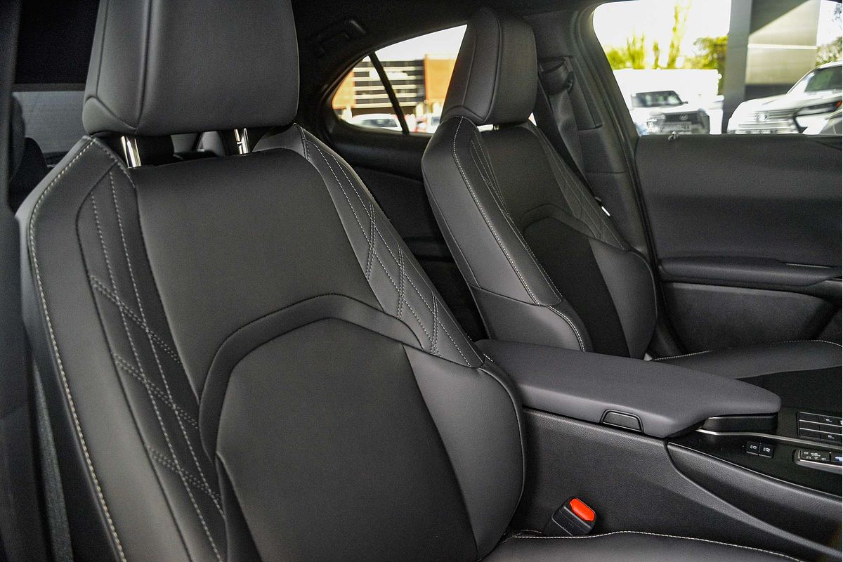 2025 Lexus UX UX300h Luxury MZAH11R