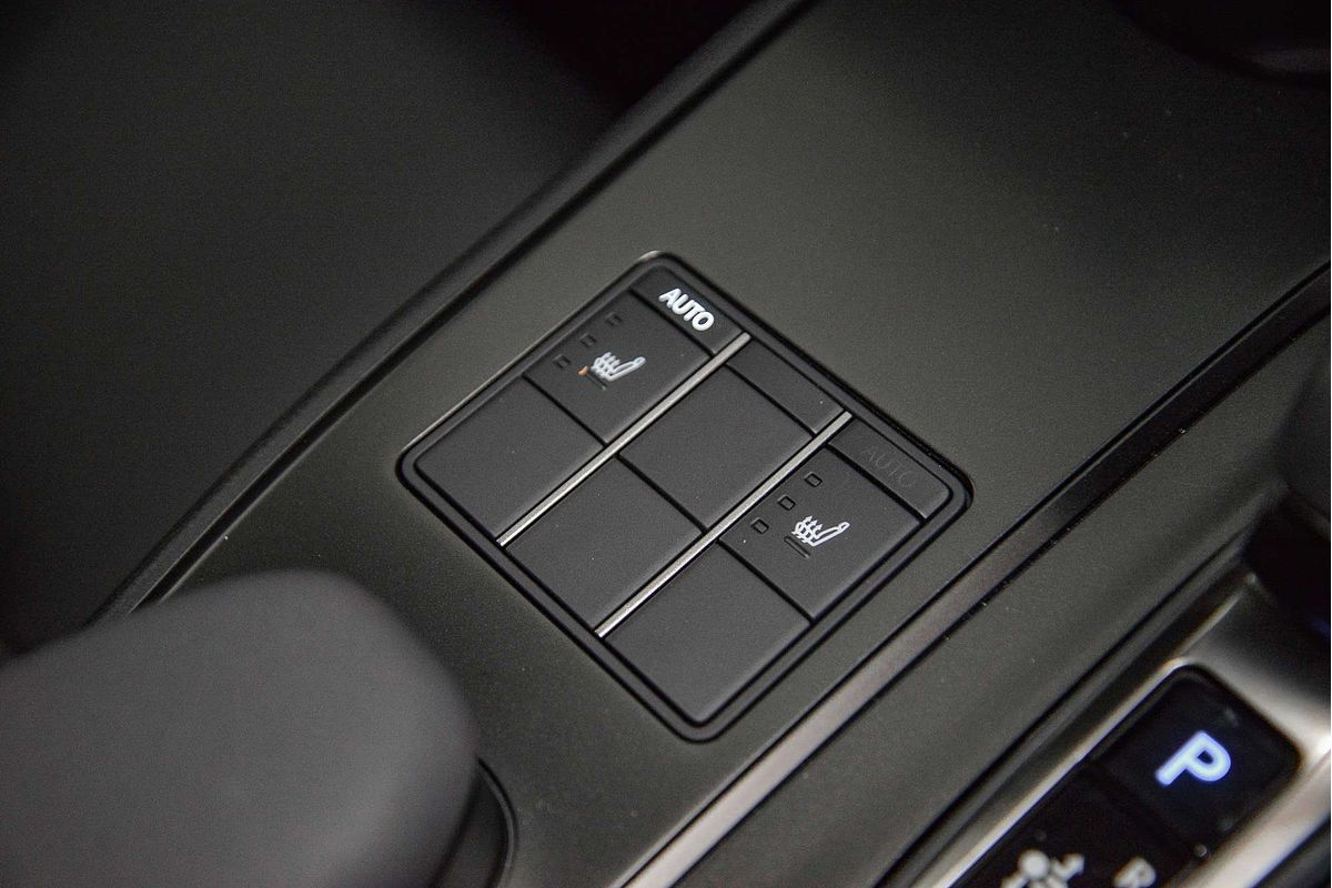 2025 Lexus UX UX300h Luxury MZAH11R