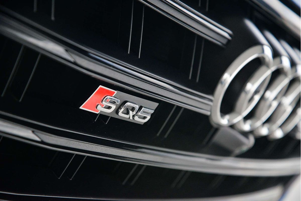 2020 Audi SQ5 FY