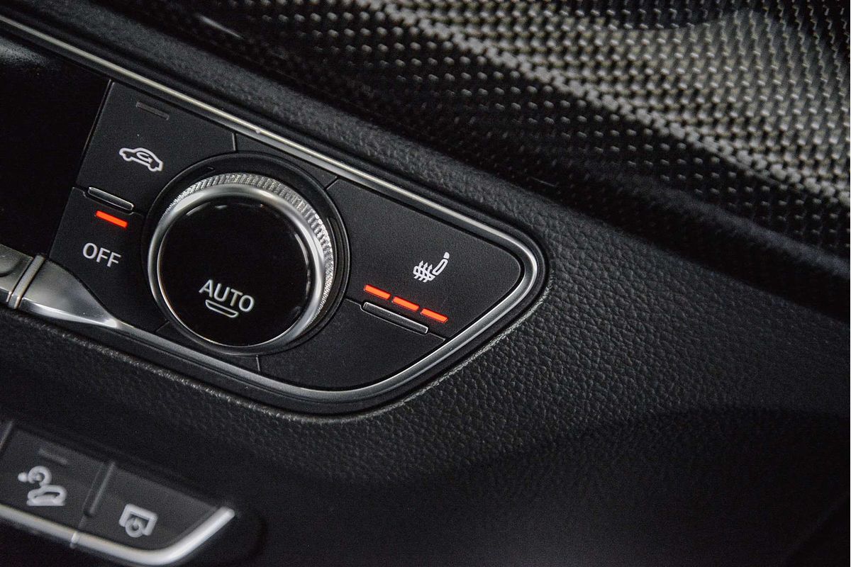 2020 Audi SQ5 FY