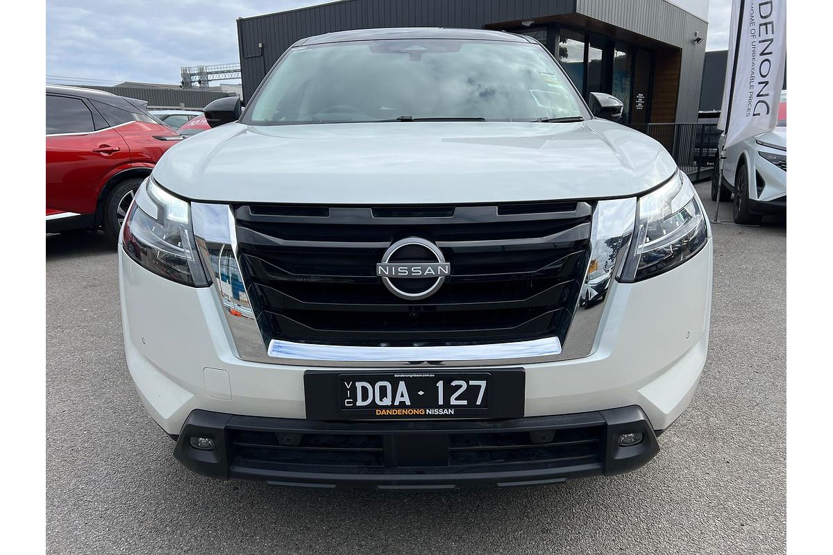 2024 Nissan Pathfinder Ti R53