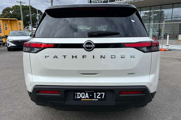 2024 Nissan Pathfinder Ti R53