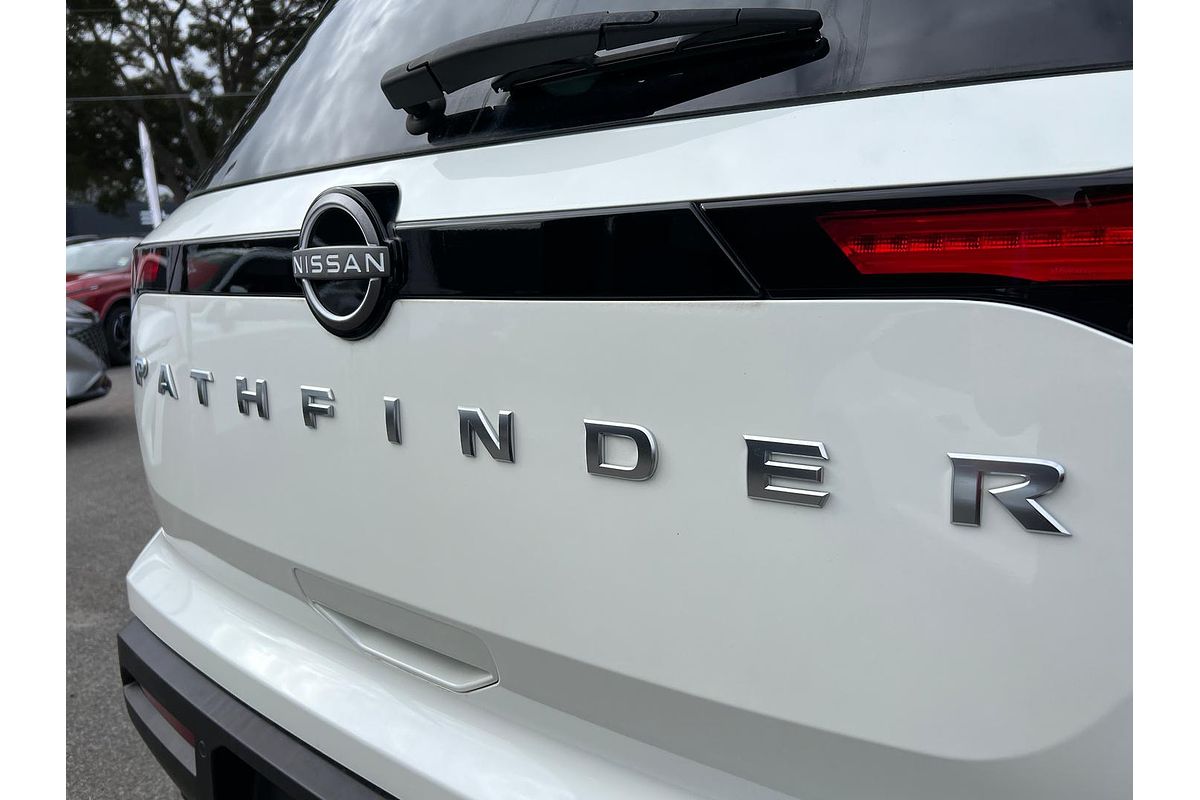 2024 Nissan Pathfinder Ti R53