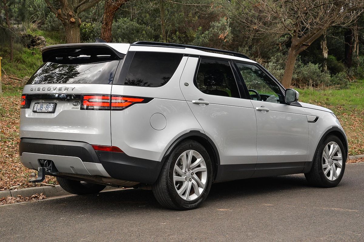 2017 Land Rover Discovery TD6 HSE Series 5