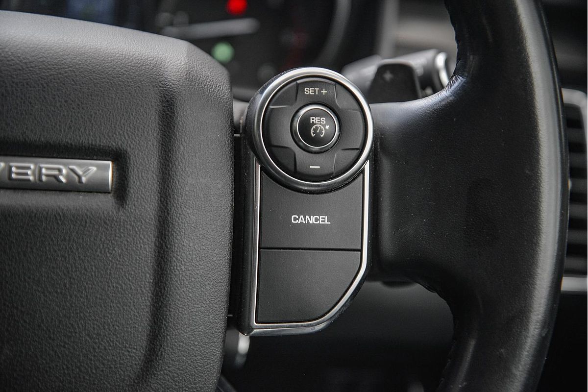 2017 Land Rover Discovery TD6 HSE Series 5