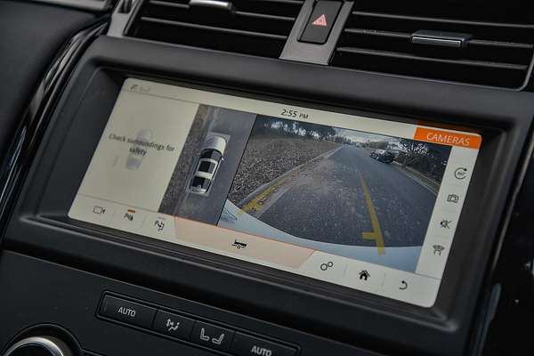 2020 Land Rover Discovery SD6 SE Series 5