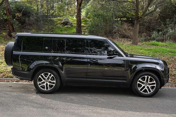 2023 Land Rover Defender 130 P400 SE L663