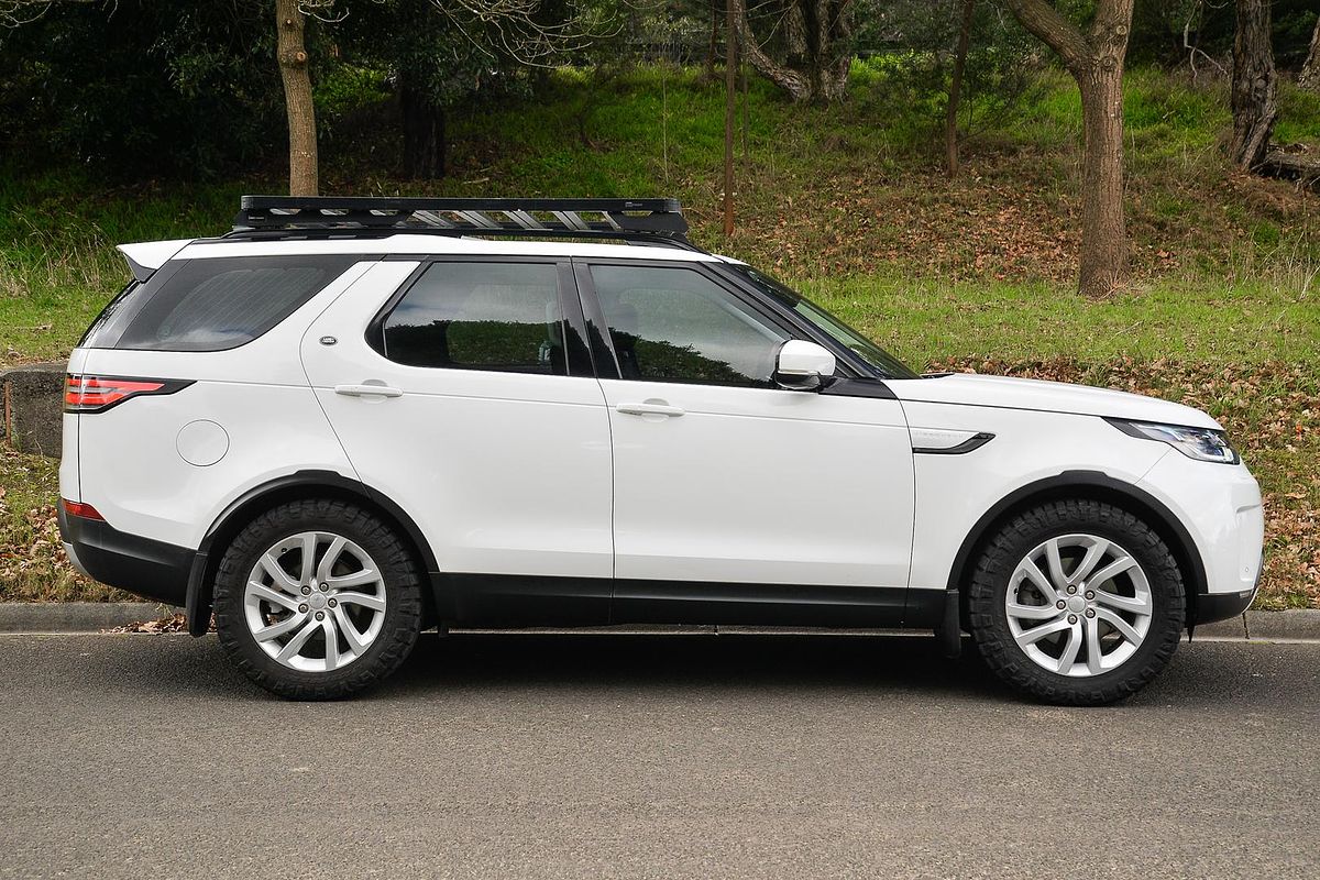 2018 Land Rover Discovery TD6 HSE Series 5