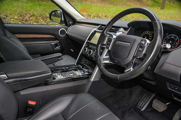 2018 Land Rover Discovery TD6 HSE Series 5
