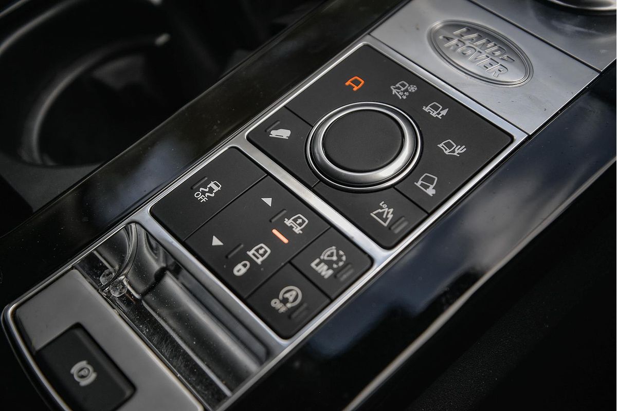 2018 Land Rover Discovery TD6 HSE Series 5