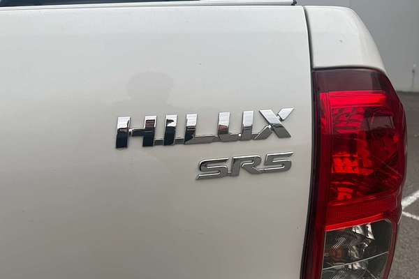 2018 Toyota Hilux SR5 GUN126R 4X4