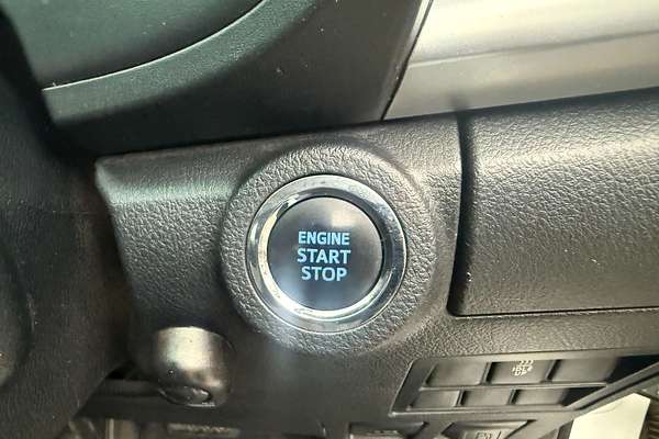 2018 Toyota Hilux SR5 GUN126R 4X4