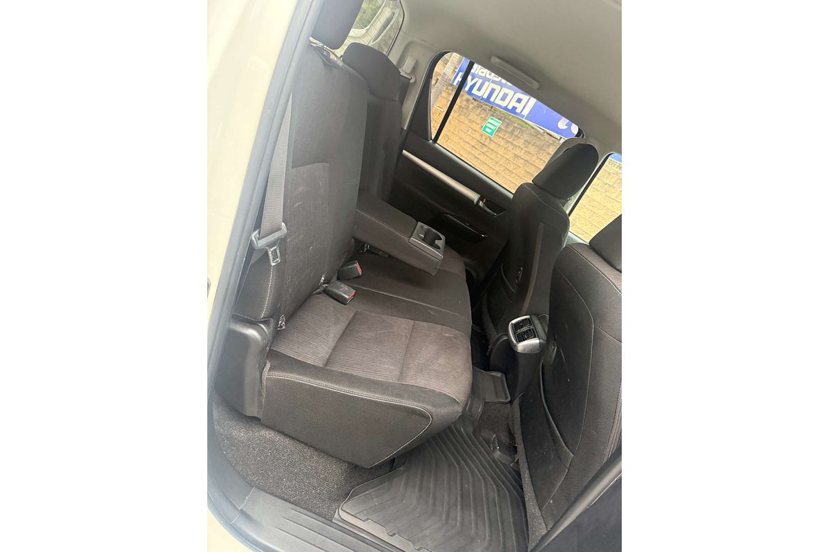 2018 Toyota Hilux SR5 GUN126R 4X4