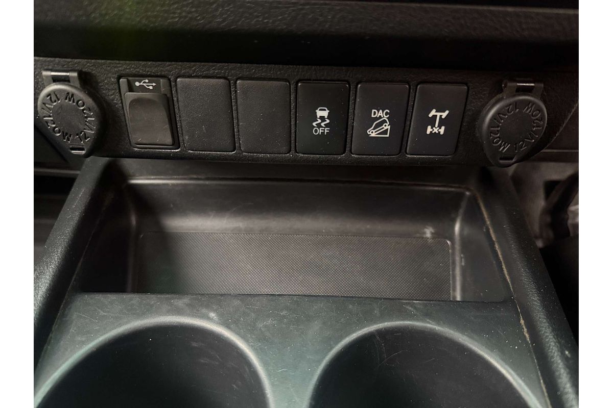 2018 Toyota Hilux SR5 GUN126R 4X4