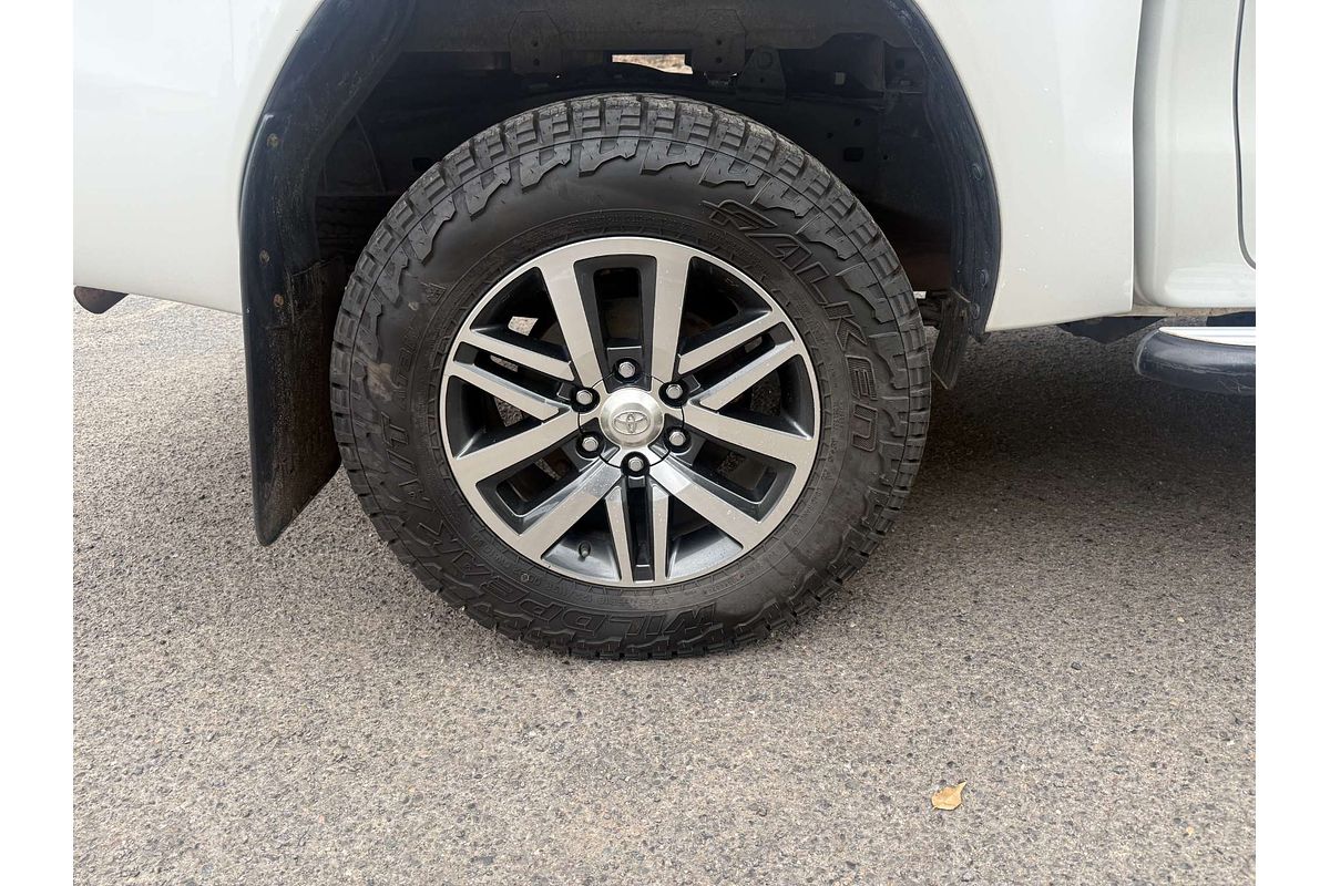 2018 Toyota Hilux SR5 GUN126R 4X4