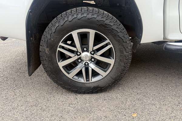2018 Toyota Hilux SR5 GUN126R 4X4