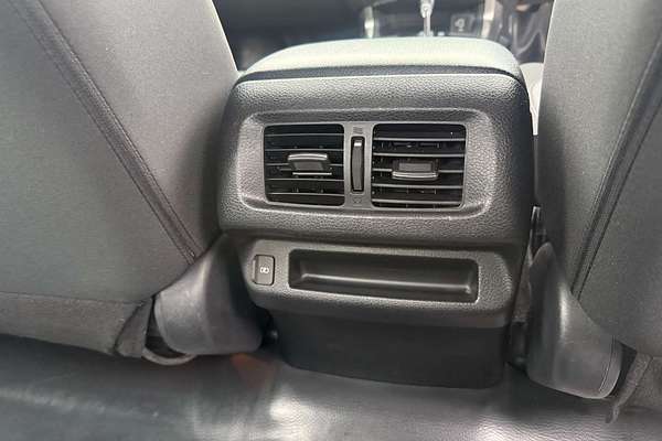 2021 Nissan Navara SL D23 4X4