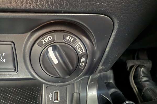 2021 Nissan Navara SL D23 4X4