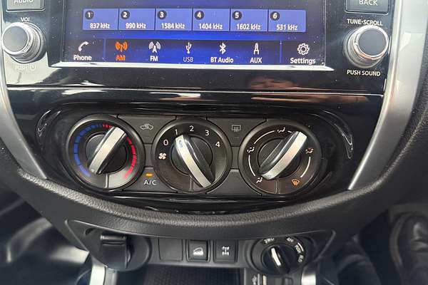 2021 Nissan Navara SL D23 4X4