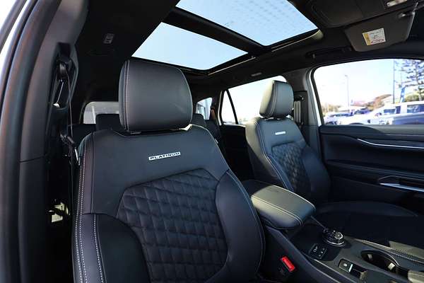 2025 Ford Everest Platinum 3.0L