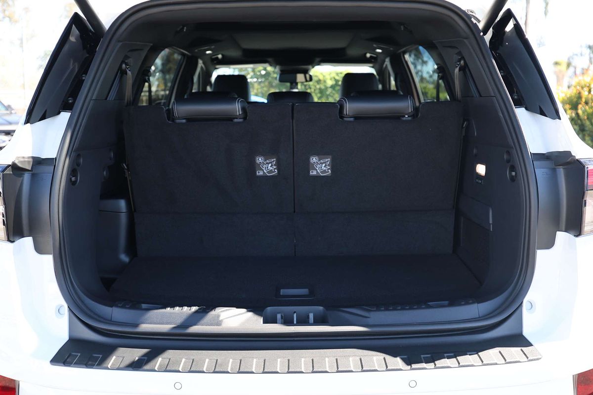 2025 Ford Everest Platinum 3.0L