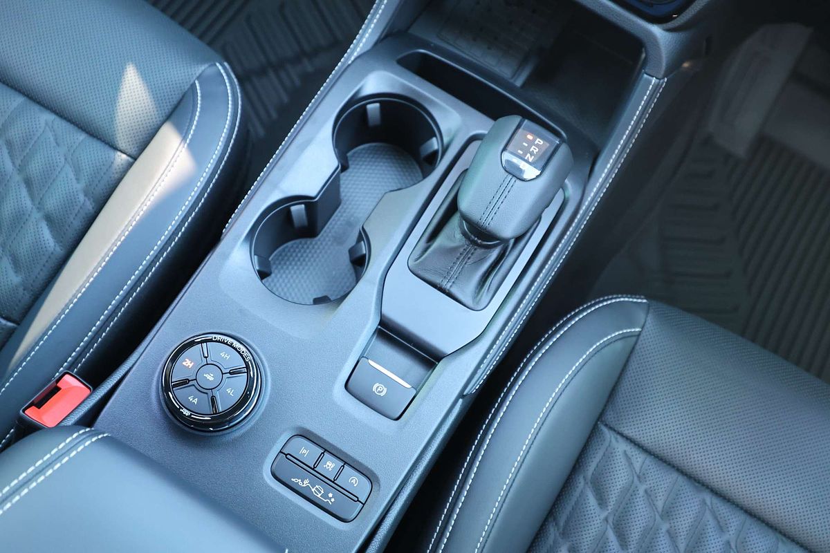 2025 Ford Everest Platinum 3.0L