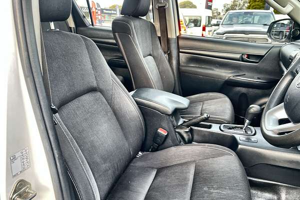 2021 Toyota Hilux SR GUN126R 4X4