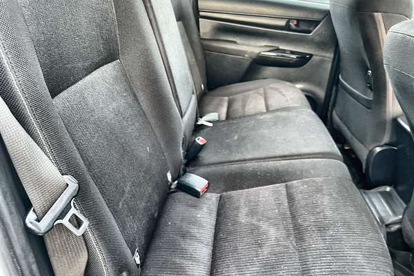 2021 Toyota Hilux SR GUN126R 4X4