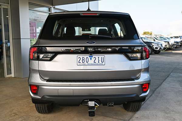 2024 Ford Everest Ambiente 2.0L