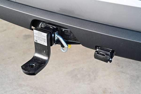 2024 Ford Everest Ambiente 2.0L