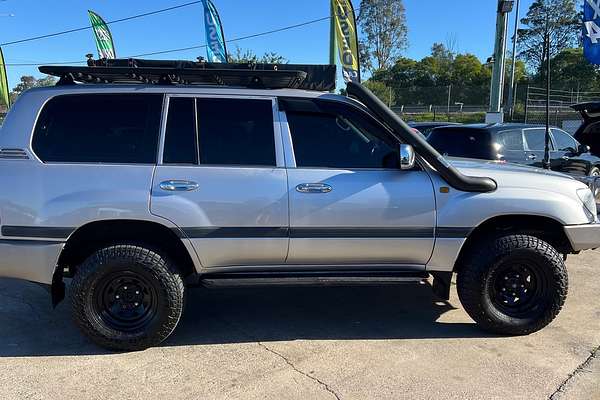 2003 Toyota Landcruiser GXL UZJ100R