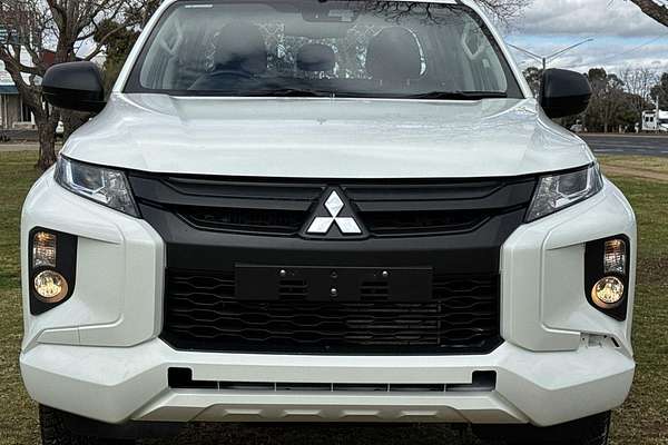2021 Mitsubishi Triton GLX MR 4X4