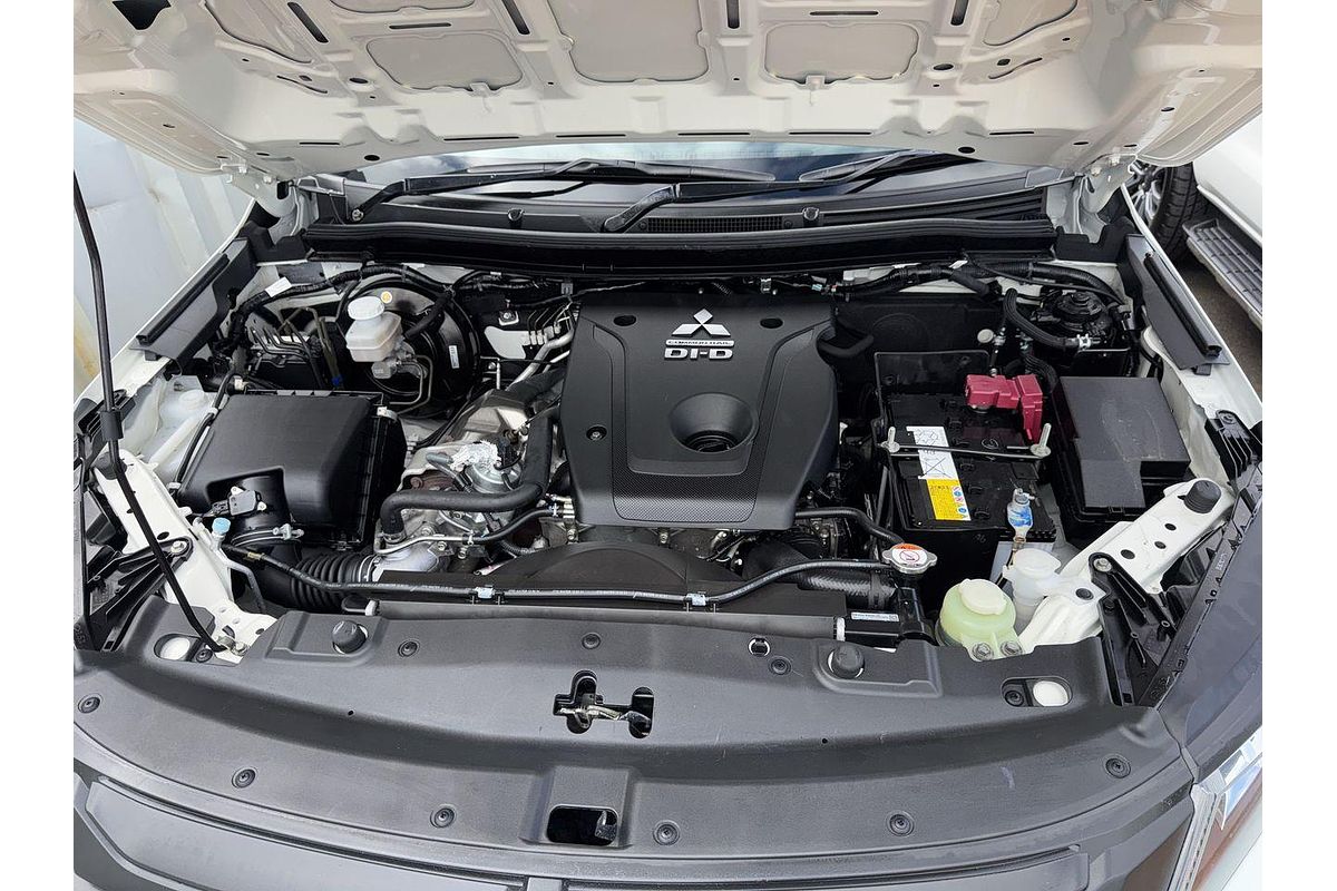 2021 Mitsubishi Triton GLX MR 4X4