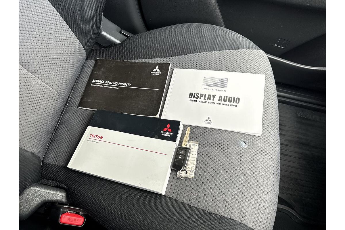 2021 Mitsubishi Triton GLX MR 4X4