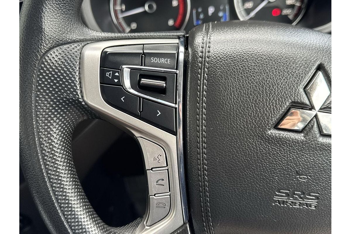 2021 Mitsubishi Triton GLX MR 4X4