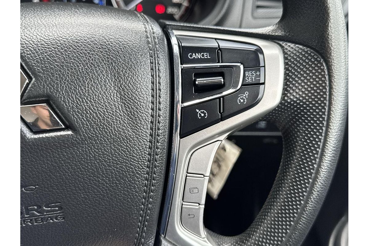 2021 Mitsubishi Triton GLX MR 4X4