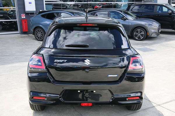 2024 Suzuki Swift Hybrid Plus UZ