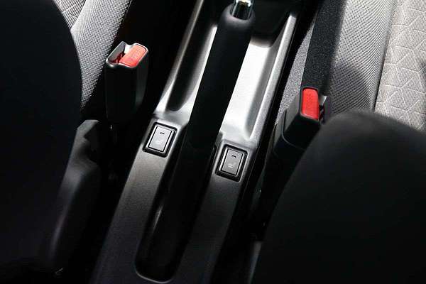 2024 Suzuki Swift Hybrid Plus UZ