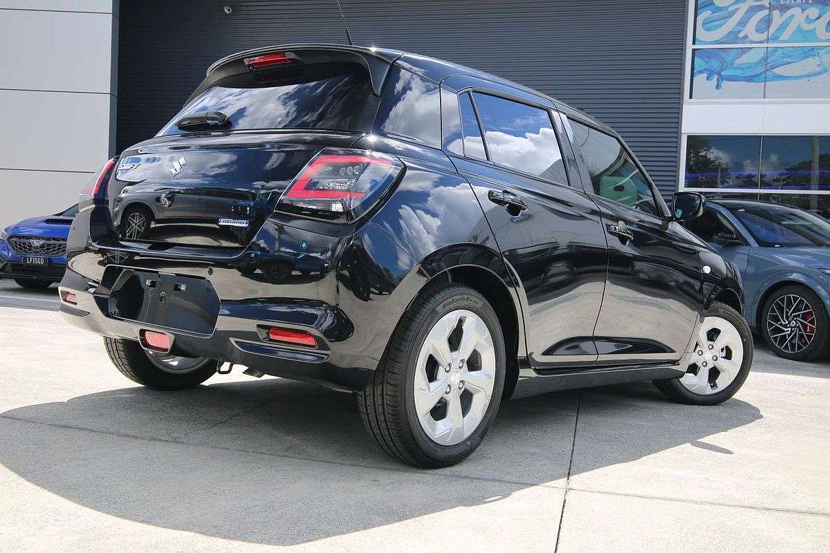 2024 Suzuki Swift Hybrid Plus UZ