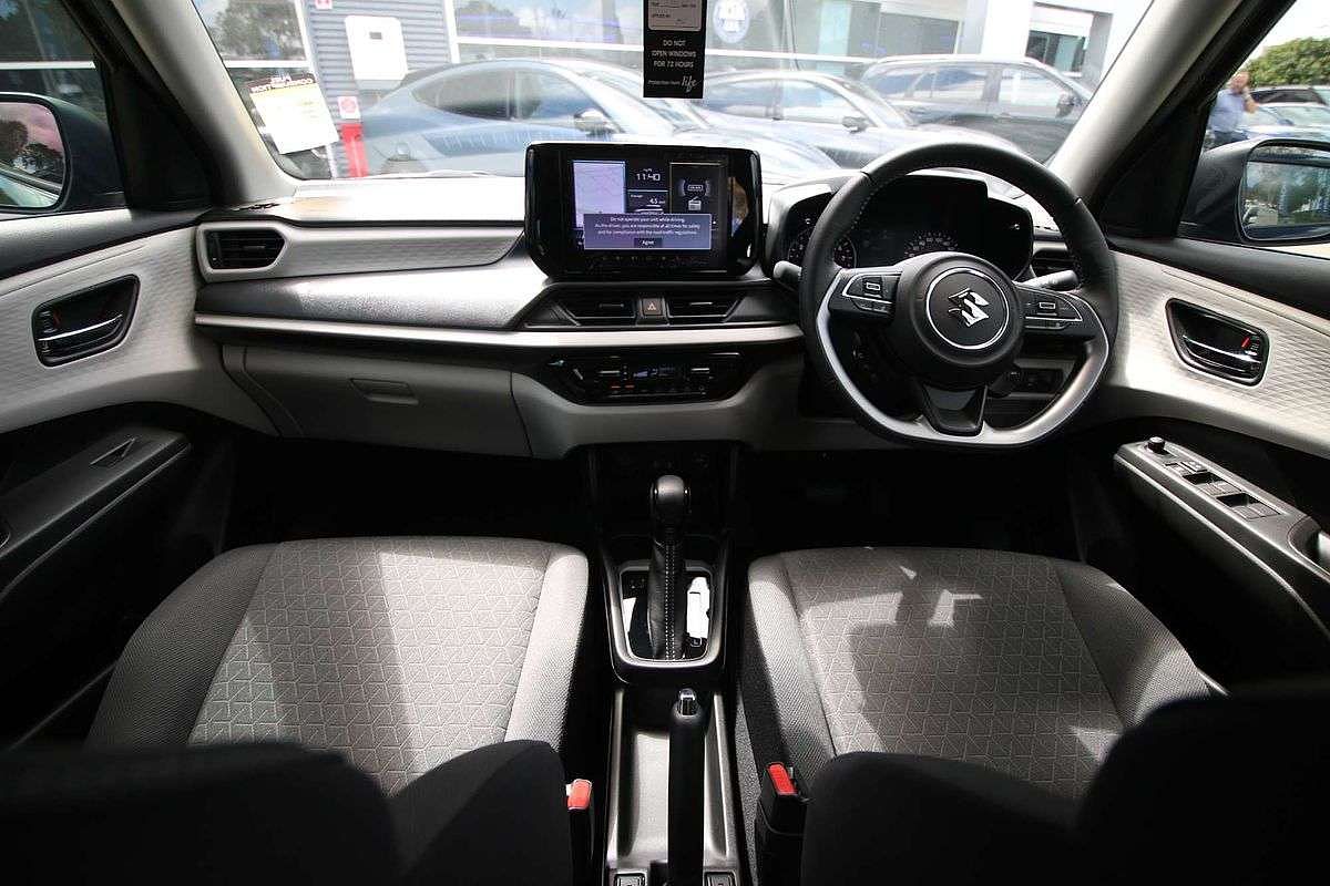 2024 Suzuki Swift Hybrid Plus UZ