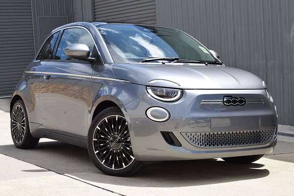 2023 Fiat 500e La Prima