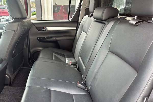 2016 Toyota Hilux SR5 GUN126R 4X4