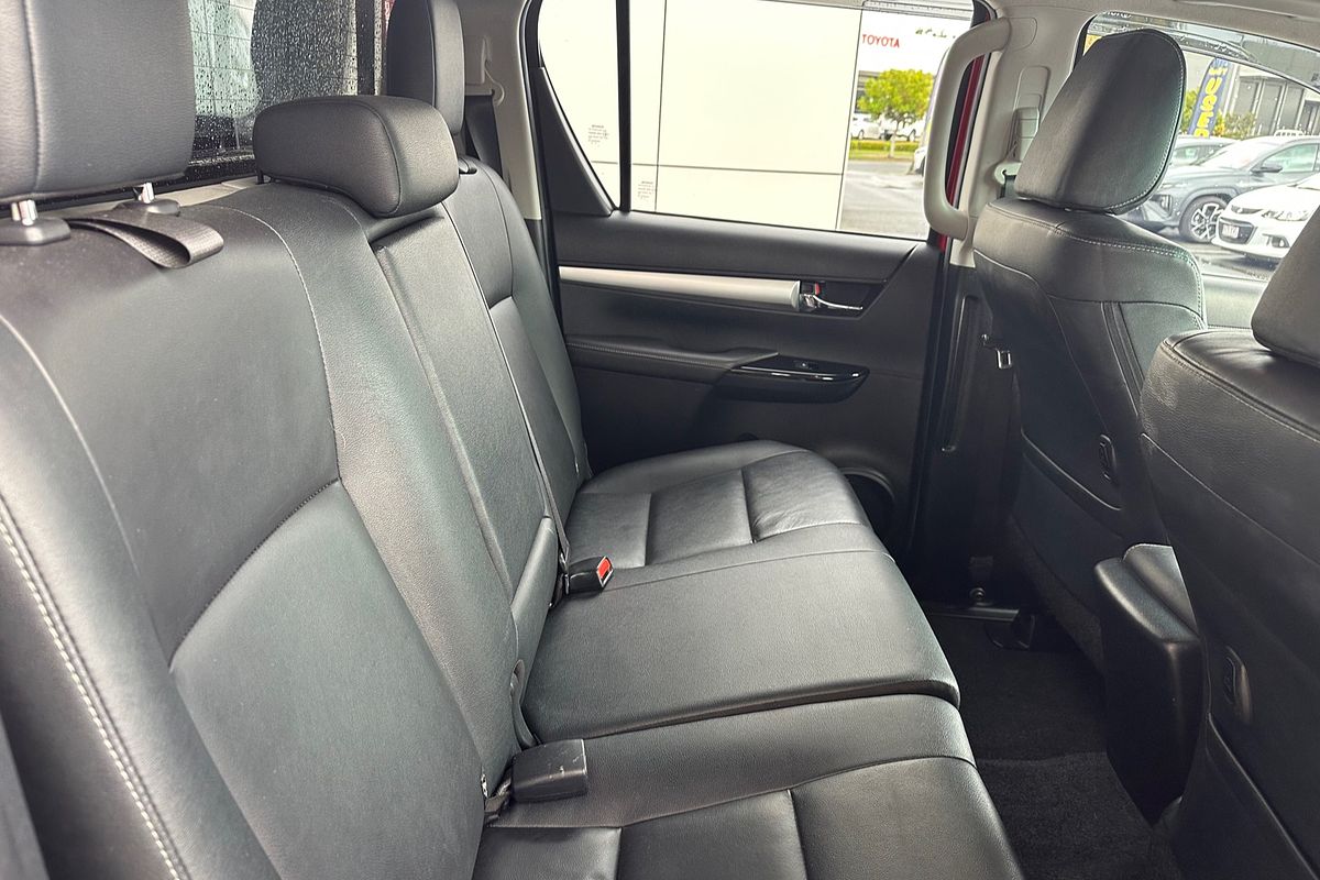 2016 Toyota Hilux SR5 GUN126R 4X4