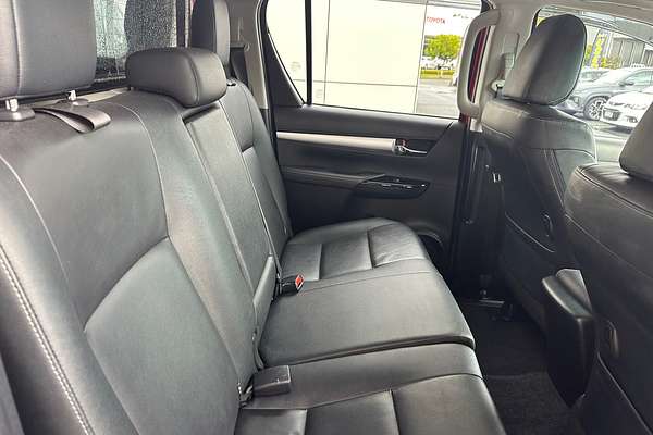 2016 Toyota Hilux SR5 GUN126R 4X4