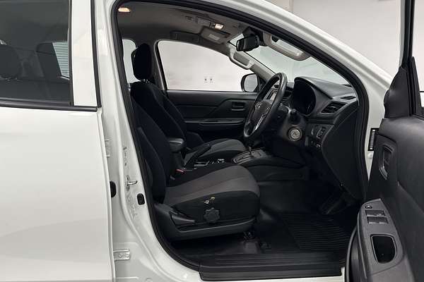 2019 Mitsubishi Triton GLX ADAS MR 4X4