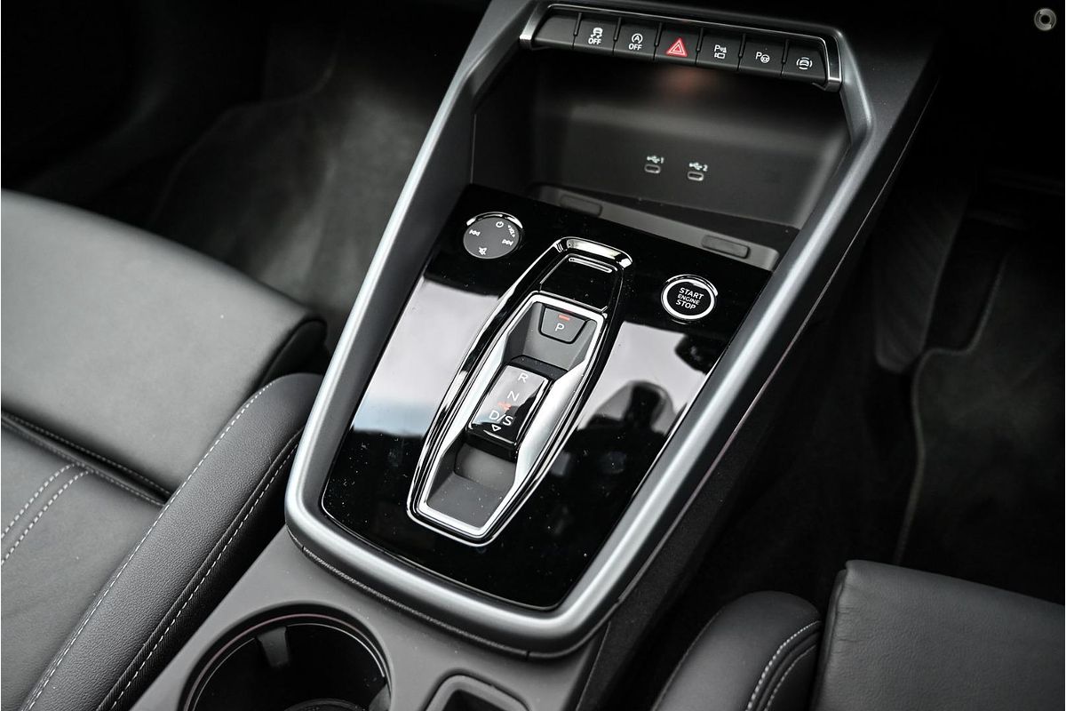 2025 Audi A3 35 TFSI S line GY