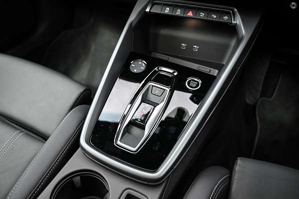 2025 Audi A3 35 TFSI S line GY