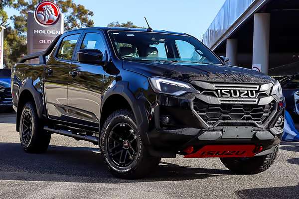 2025 Isuzu D-MAX BLADE 4X4