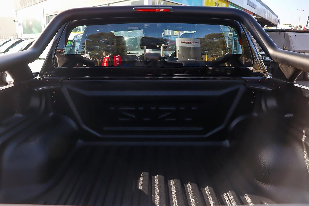 2025 Isuzu D-MAX BLADE 4X4