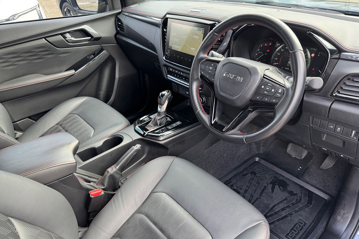 2024 Isuzu D-MAX X-TERRAIN 4X4